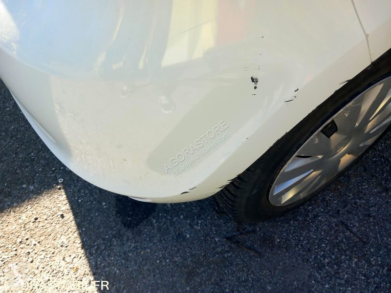 Véhicule utilitaire Renault CLIO