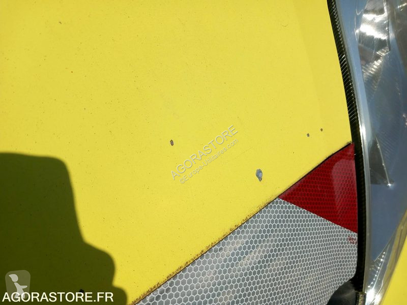 Véhicule utilitaire Renault TRAFIC
