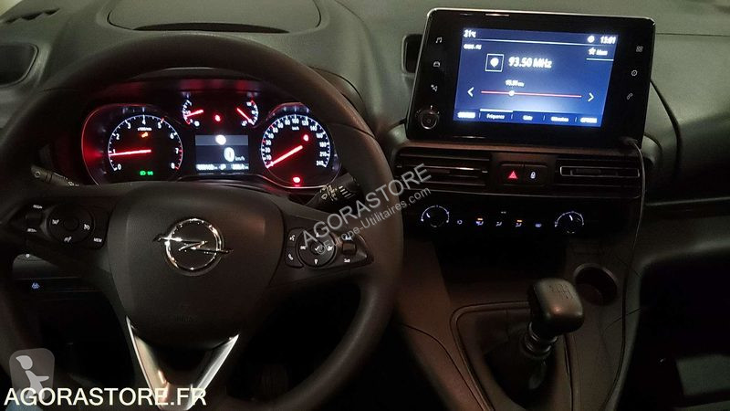 Véhicule utilitaire Opel COMBO