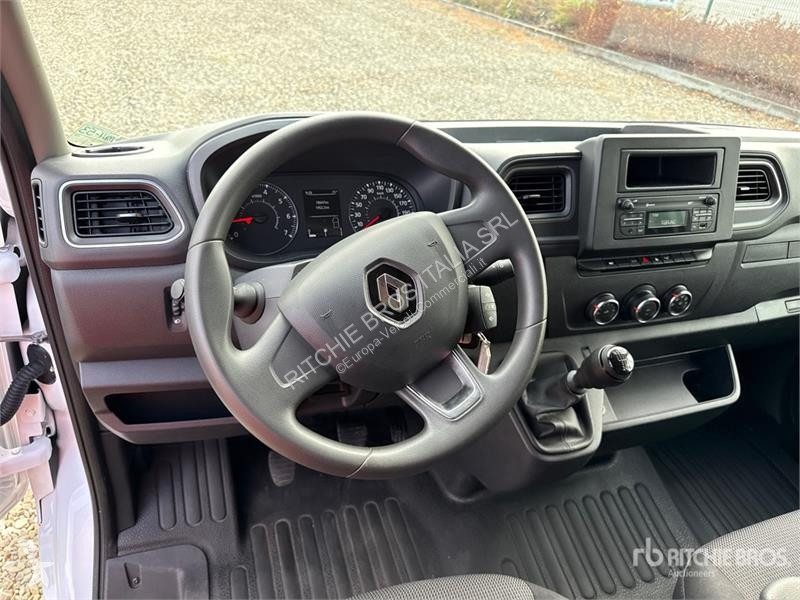 Furgoneta Renault 2.3DCI