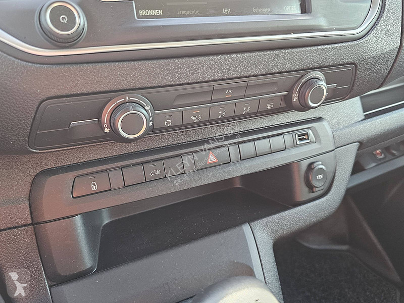 Лекотоварен автомобил Opel 2.0 L2H1 Xenon...