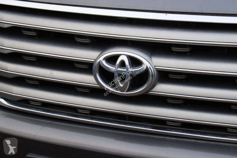 Furgoneta Toyota LANDCRUISER (200 SERIES)