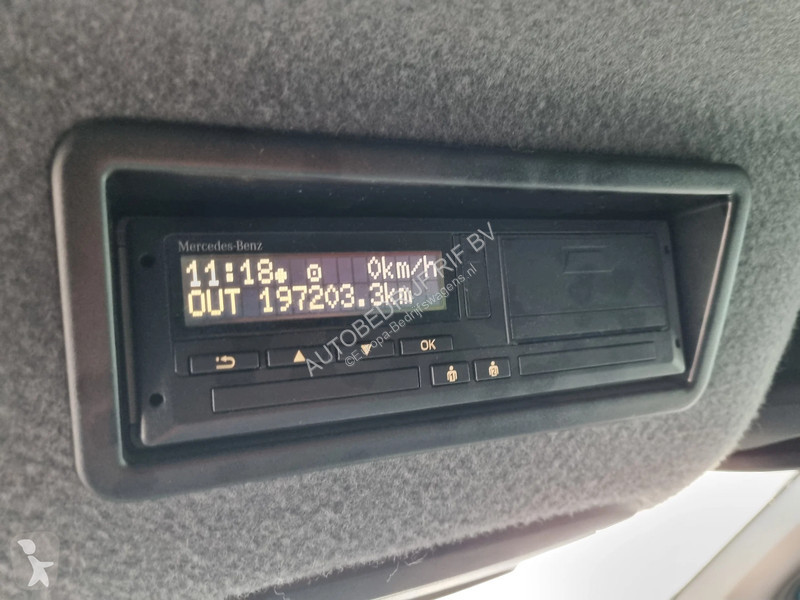 Комерційні автомобілі Mercedes 516 CDI Open...