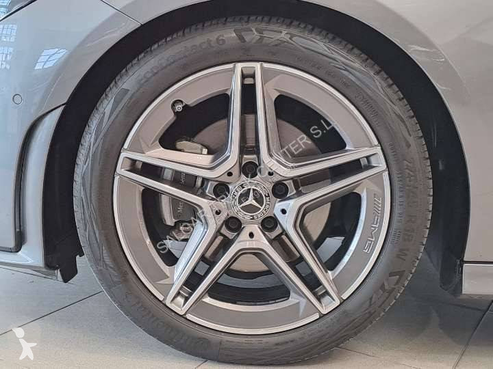 Furgoneta Mercedes