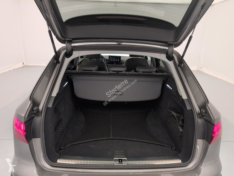 Véhicule utilitaire Audi A4