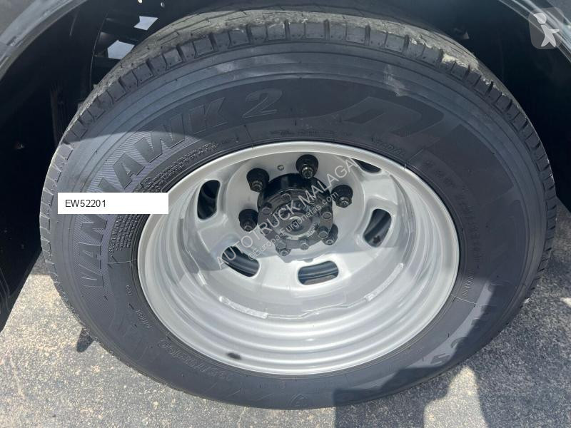 Furgoneta Iveco 35C14 PAQUETERO RAMPA RETRACTIL