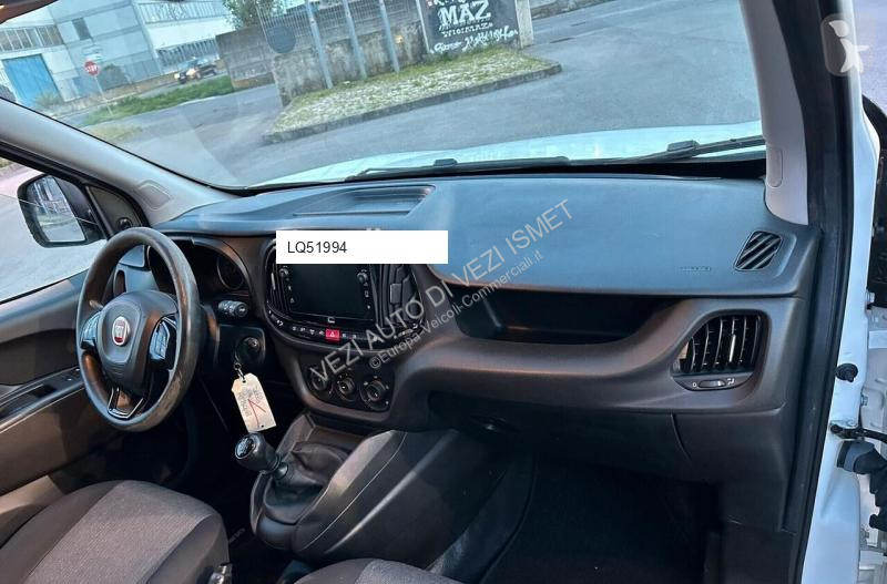 Лекотоварен автомобил Fiat DOBLO