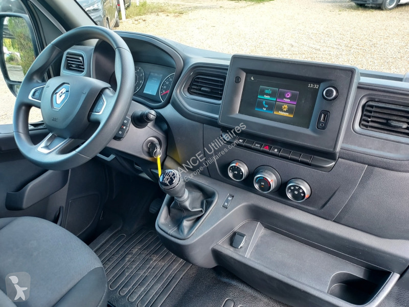 Užitkové vozidlo Renault F3500 L3H2 2.3 BLUE...