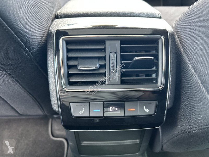 Комерційні автомобілі Skoda Superb 4x4...