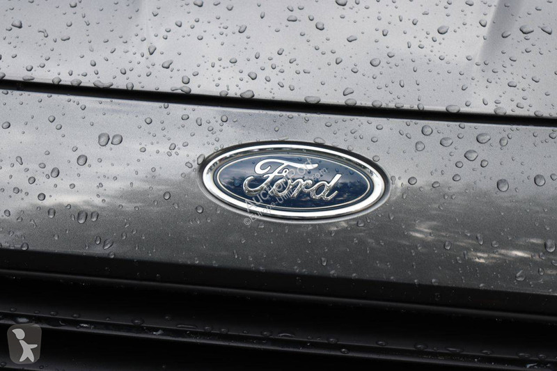 Furgoneta Ford Courier