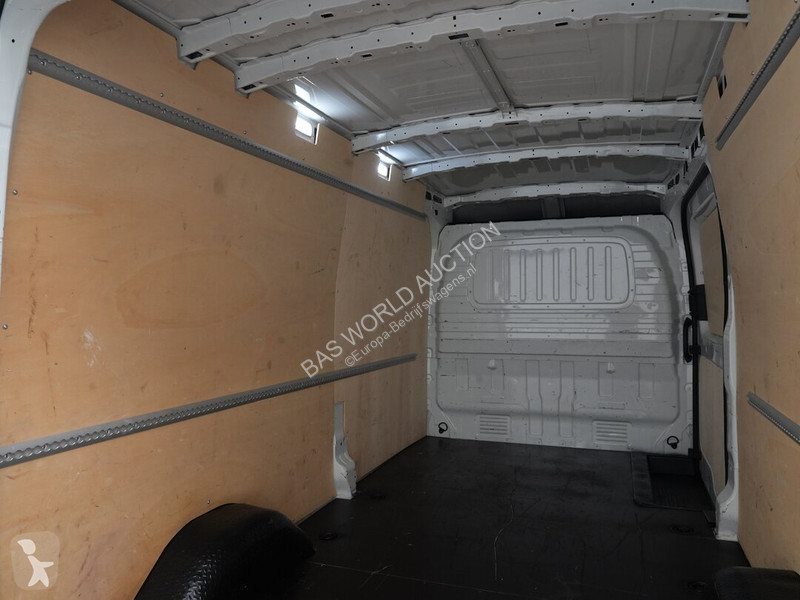Furgoneta Maxus 9 9