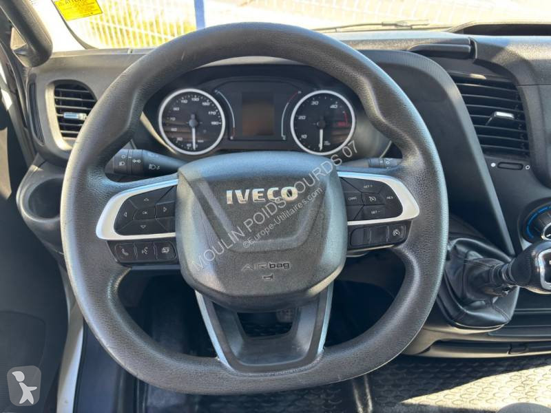 Furgoneta Iveco 35C16