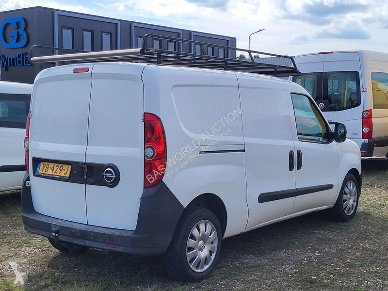 Furgoneta Opel 90pk
