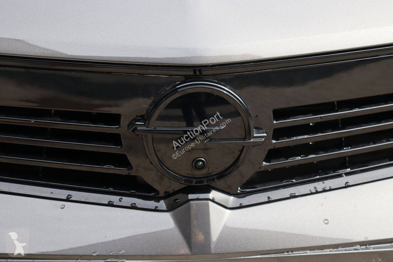 Furgoneta Opel Sports Tourer