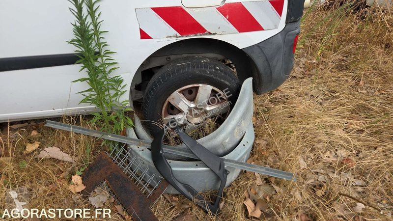 Лекотоварен автомобил Renault KANGOO