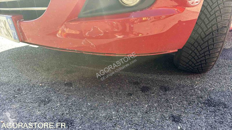 Лекотоварен автомобил Peugeot 207