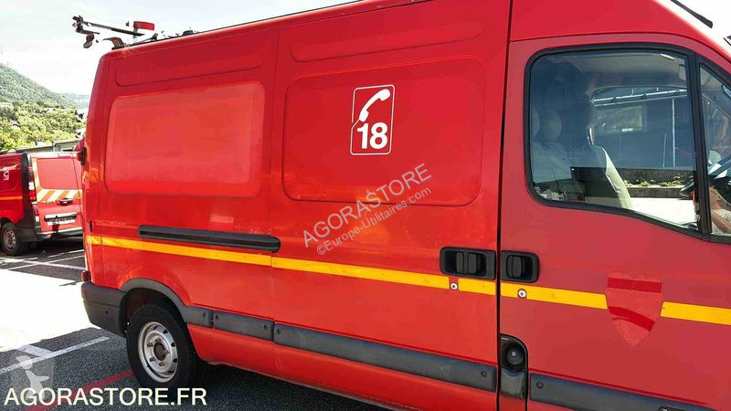Лекотоварен автомобил Renault MASTER