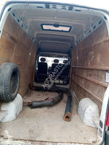 Лекотоварен автомобил Renault MASTER