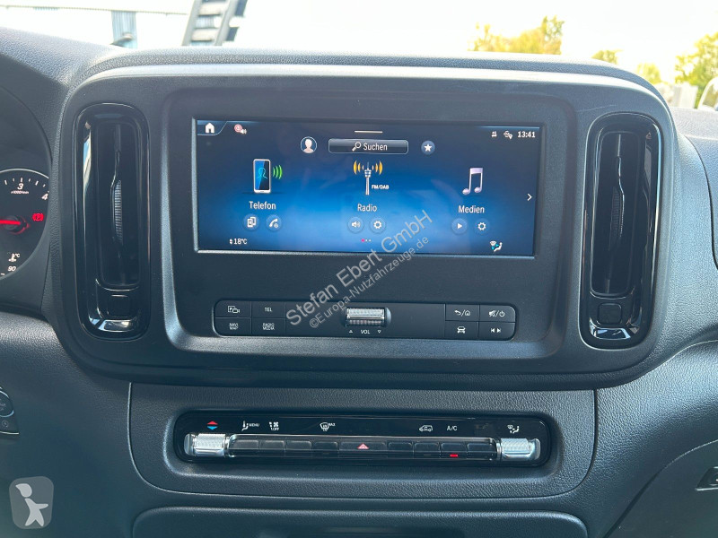 Лекотоварен автомобил Mercedes Vito  9G...