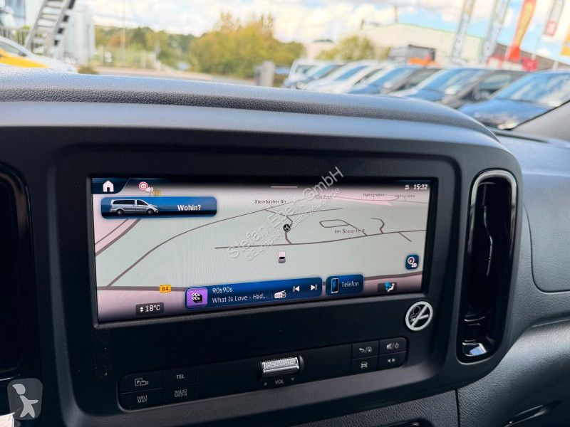 Лекотоварен автомобил Mercedes Vito  9G Tourer...
