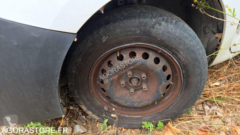 Лекотоварен автомобил Renault KANGOO