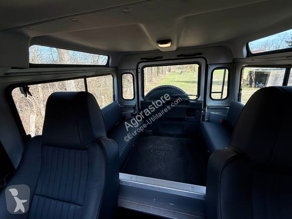 Furgoneta Land Rover DEFENDER