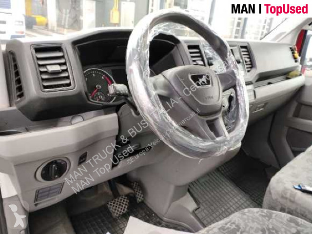 Furgoneta MAN TGE 3.180 4X2F SB