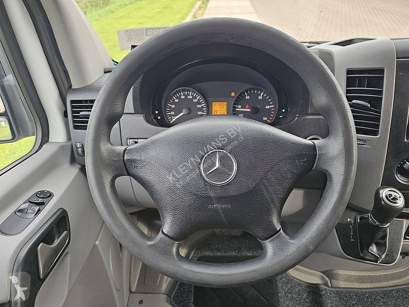 Bedrijfswagen Mercedes 311 L3H2 Post-Nl Koerier