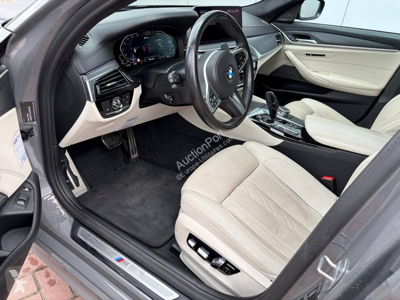 BMW  545E XDRIVE van