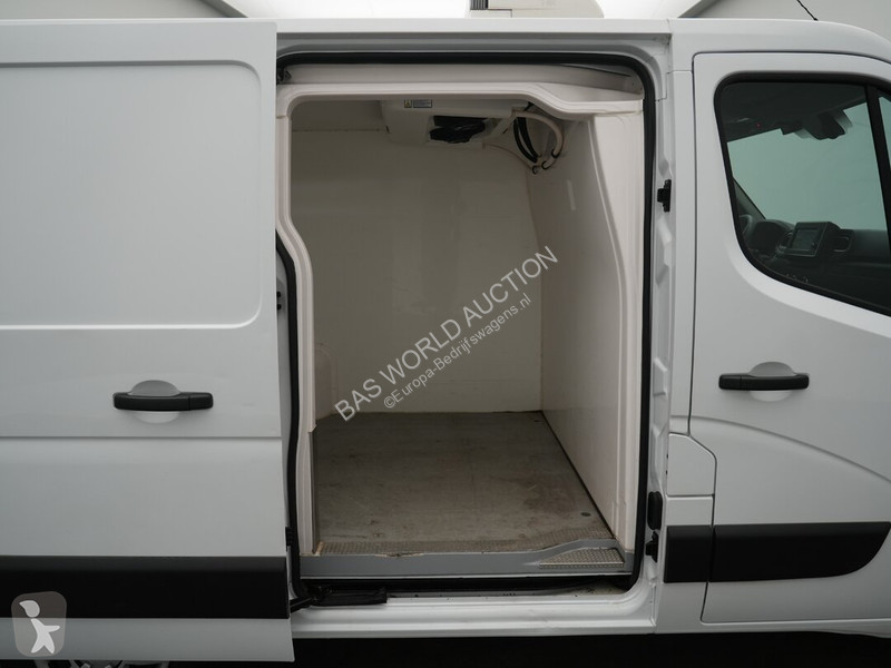 Furgoneta Renault 135PK