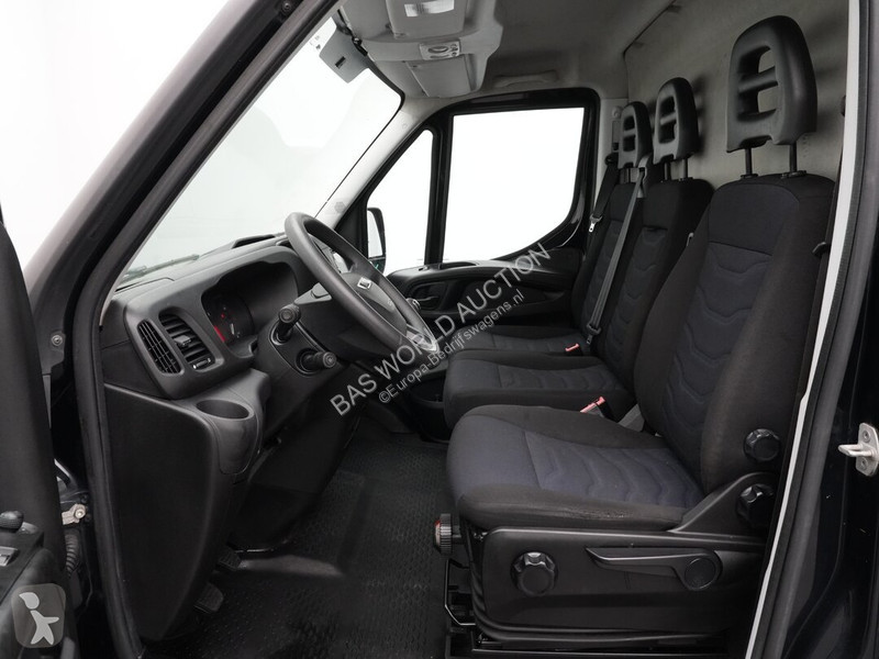 Bedrijfswagen Iveco 35S16