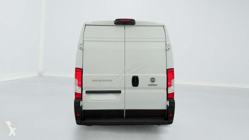 Véhicule utilitaire Fiat  DUCATO FOURGON