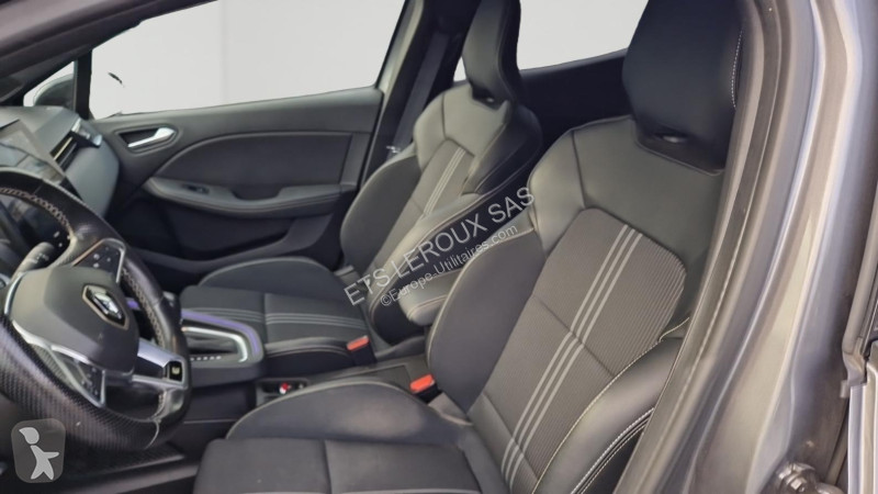 Veículo utilitário Renault CLIO V