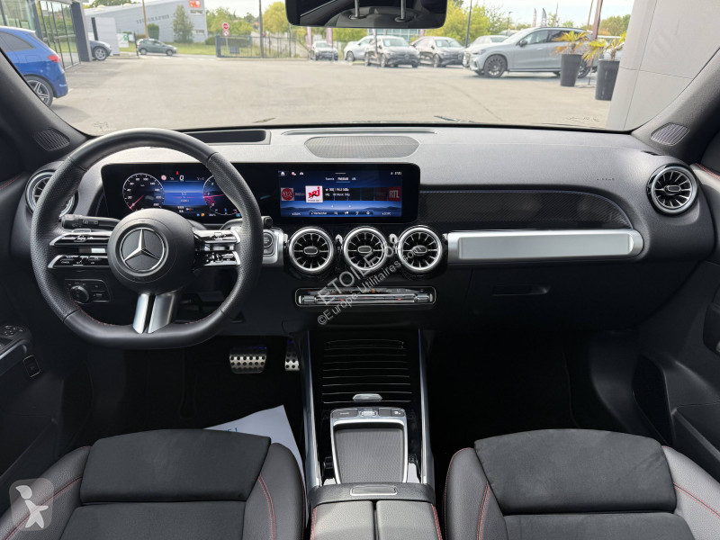 Коммерческий автомобиль Mercedes GLB 200 d 8G-DCT