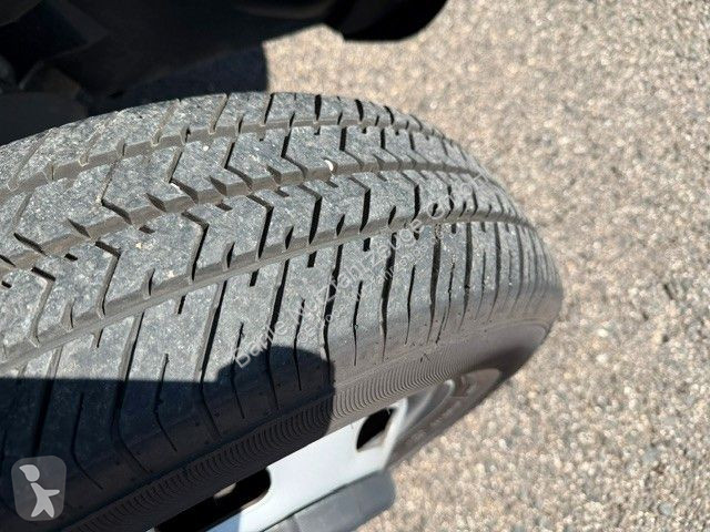 Veículo utilitário Iveco 35C16