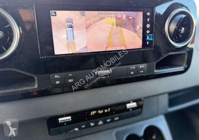 Коммерческий автомобиль Mercedes