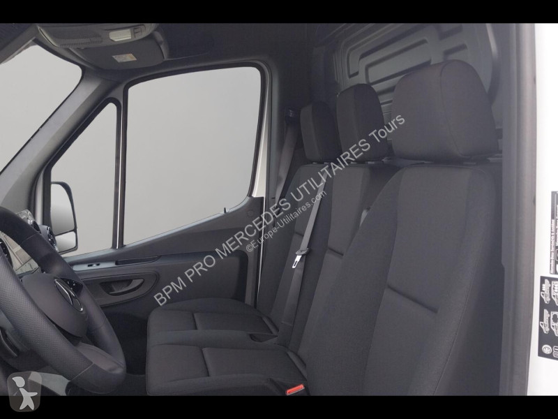 Коммерческий автомобиль Mercedes Fg 315 CDI 37...