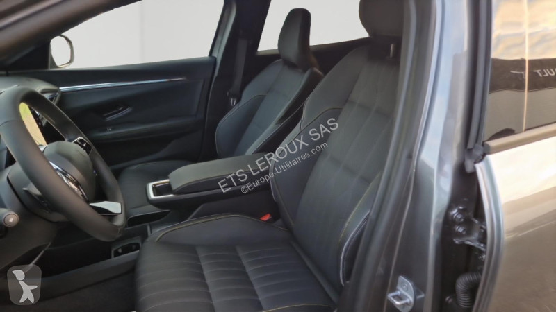 Veículo utilitário Renault MEGANE E-TECH