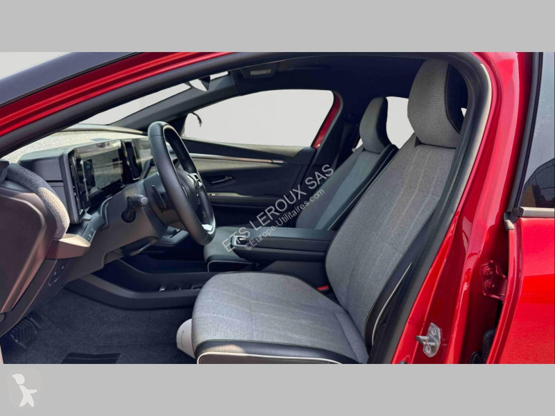 Užitkové vozidlo Renault MEGANE E-TECH