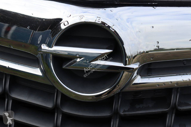 Furgoneta Opel