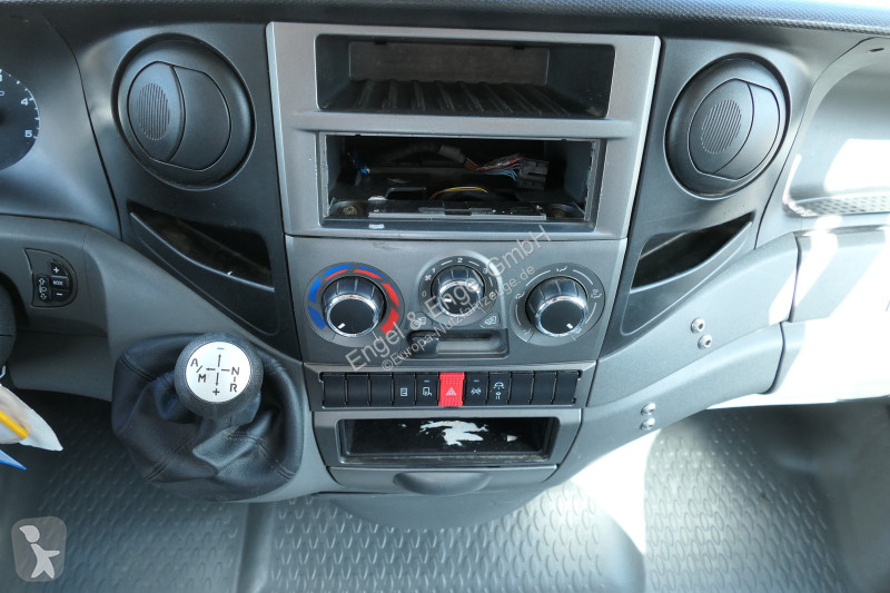 Furgoneta Iveco Daily 35 S11 C30C AUTOMATIK...