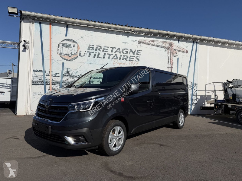 Furgoneta Renault TRAFIC III FG L2H1 3T 2.0...