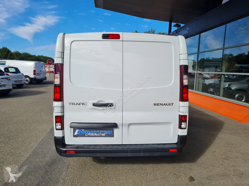 Furgoneta Renault TRAFIC III FG L2H1 3T 2.0...