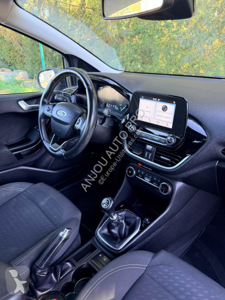 Haszongépjármű Ford 1.5 TDCi 85CH BVM6 TITANIUM