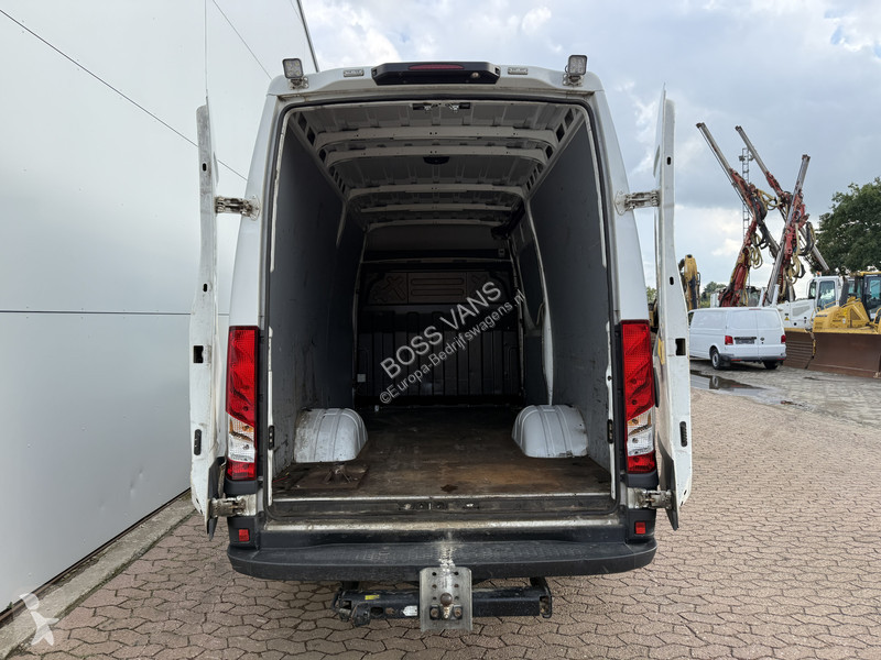 Furgoneta Iveco 35C18 3.0 Automaat L2H2...