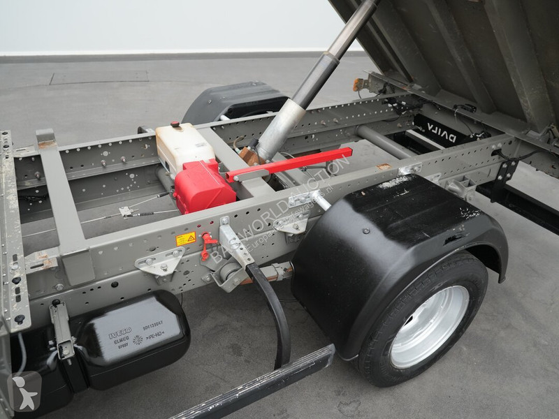 Furgoneta Iveco 35C12