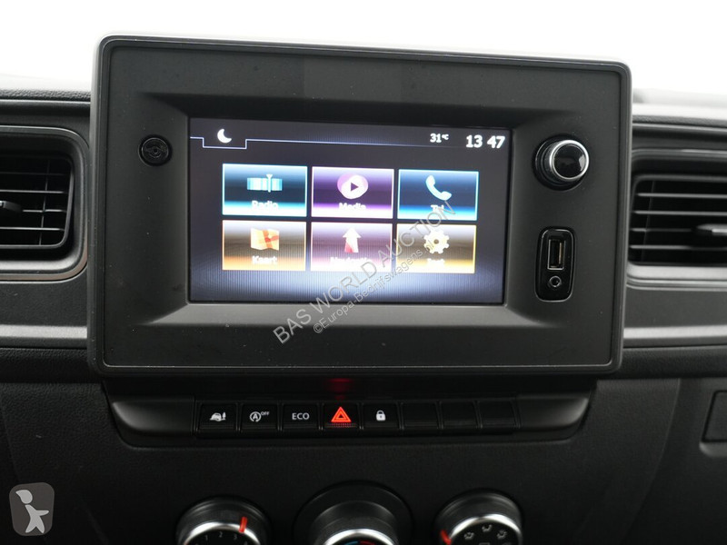 Furgoneta Renault 145PK