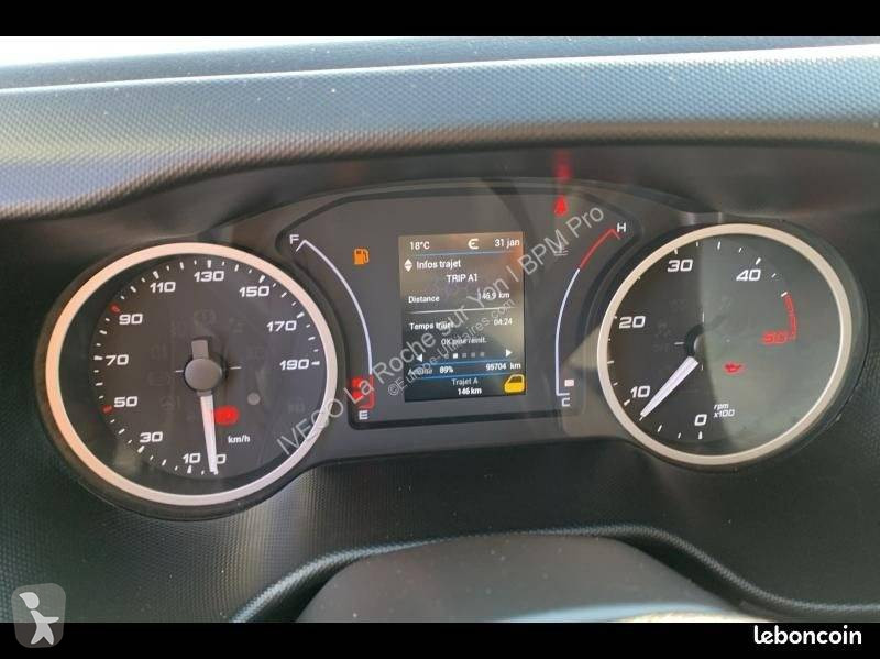 Furgoneta Iveco 35S14V12