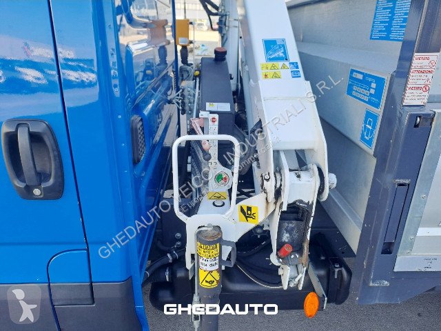 Haszongépjármű Iveco DAILY 35C18 3.0...
