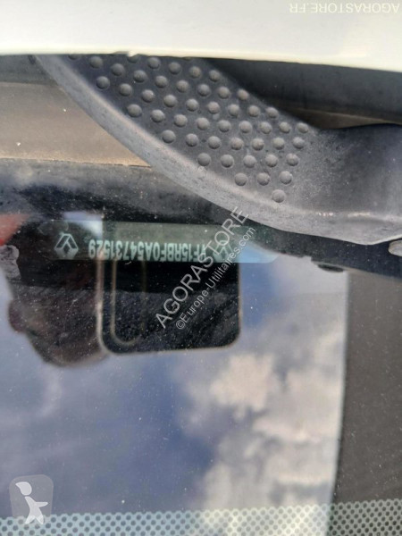 Veículo utilitário Renault CLIO